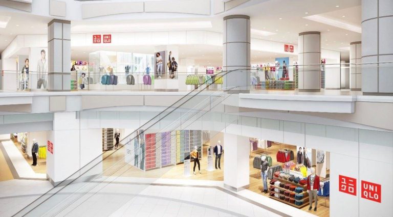 Uniqlo chicago opening date