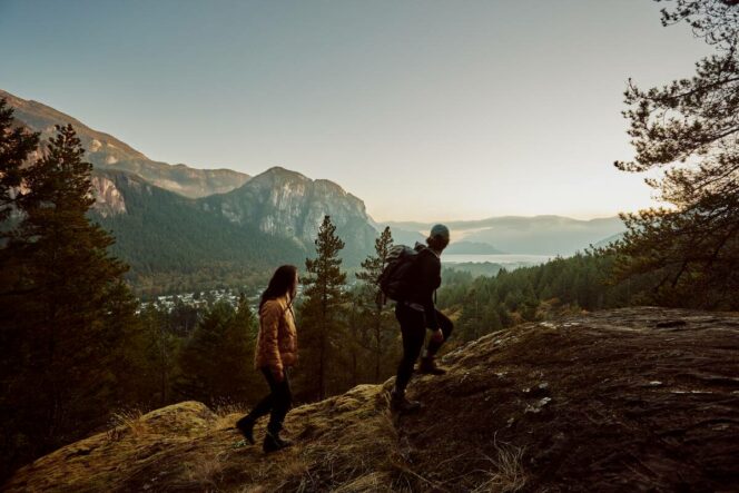 Two people hike in Squamish BC